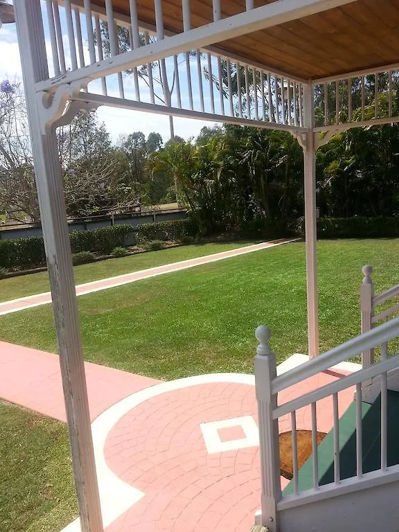 B&B On Sunrise Maryborough Bed & Breakfast