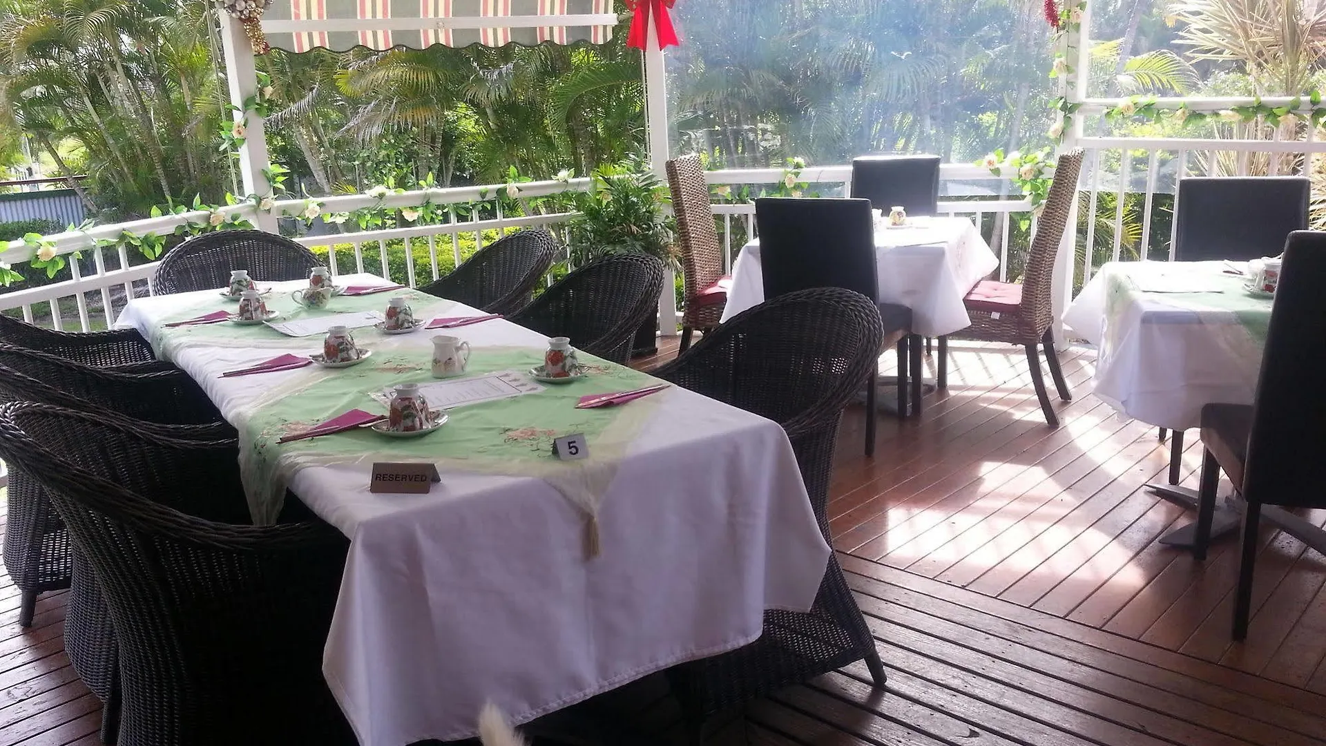 **** Bed & Breakfast B&B On Sunrise Maryborough Australia